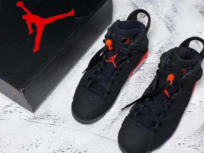 384664-060 BLACK OG JORDAN 2019 AIR 6 INFRARED RETRO 1121